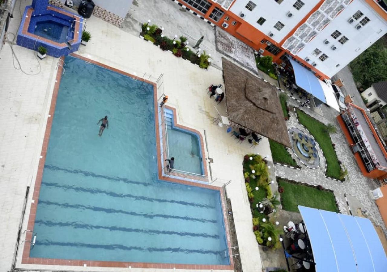 Peace Media Hotels Abuja Eksteriør billede