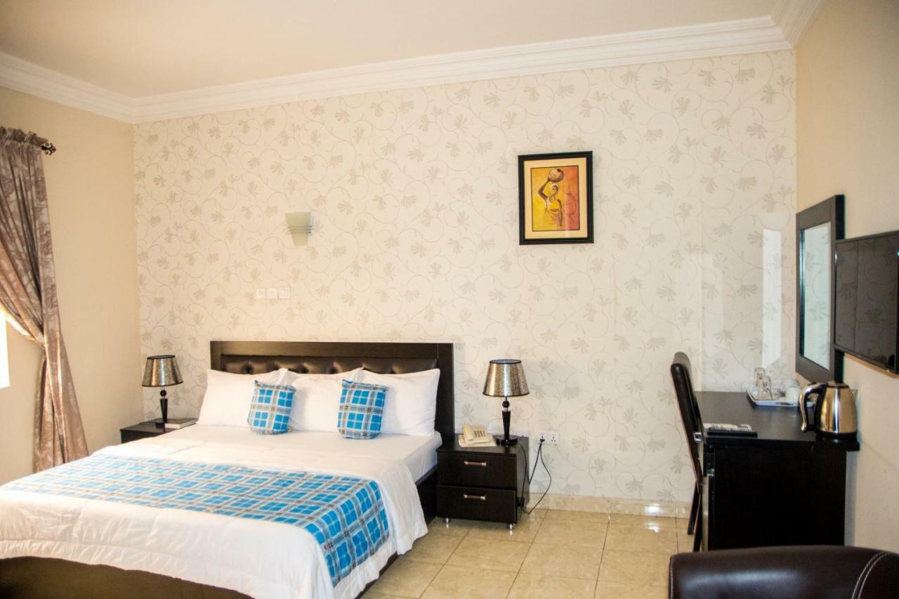 Peace Media Hotels Abuja Eksteriør billede