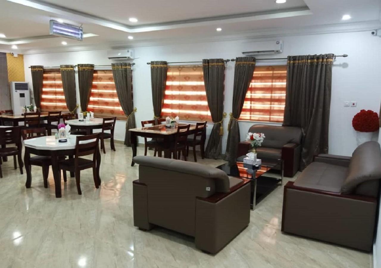 Peace Media Hotels Abuja Eksteriør billede