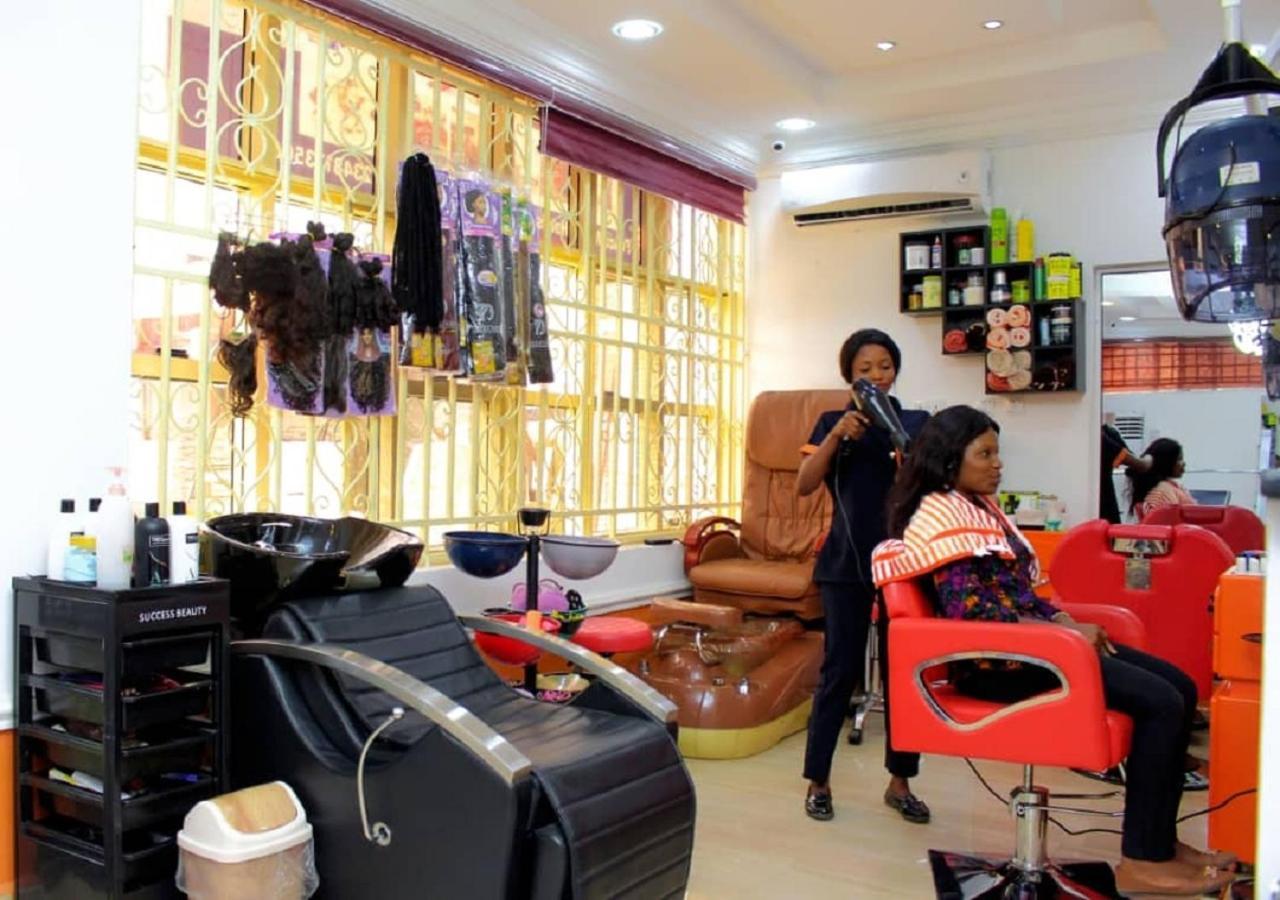 Peace Media Hotels Abuja Eksteriør billede