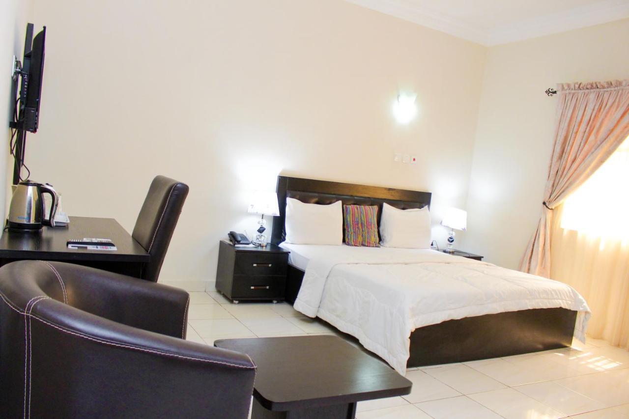 Peace Media Hotels Abuja Eksteriør billede