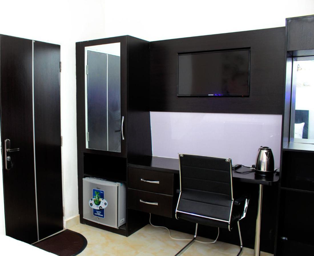 Peace Media Hotels Abuja Eksteriør billede
