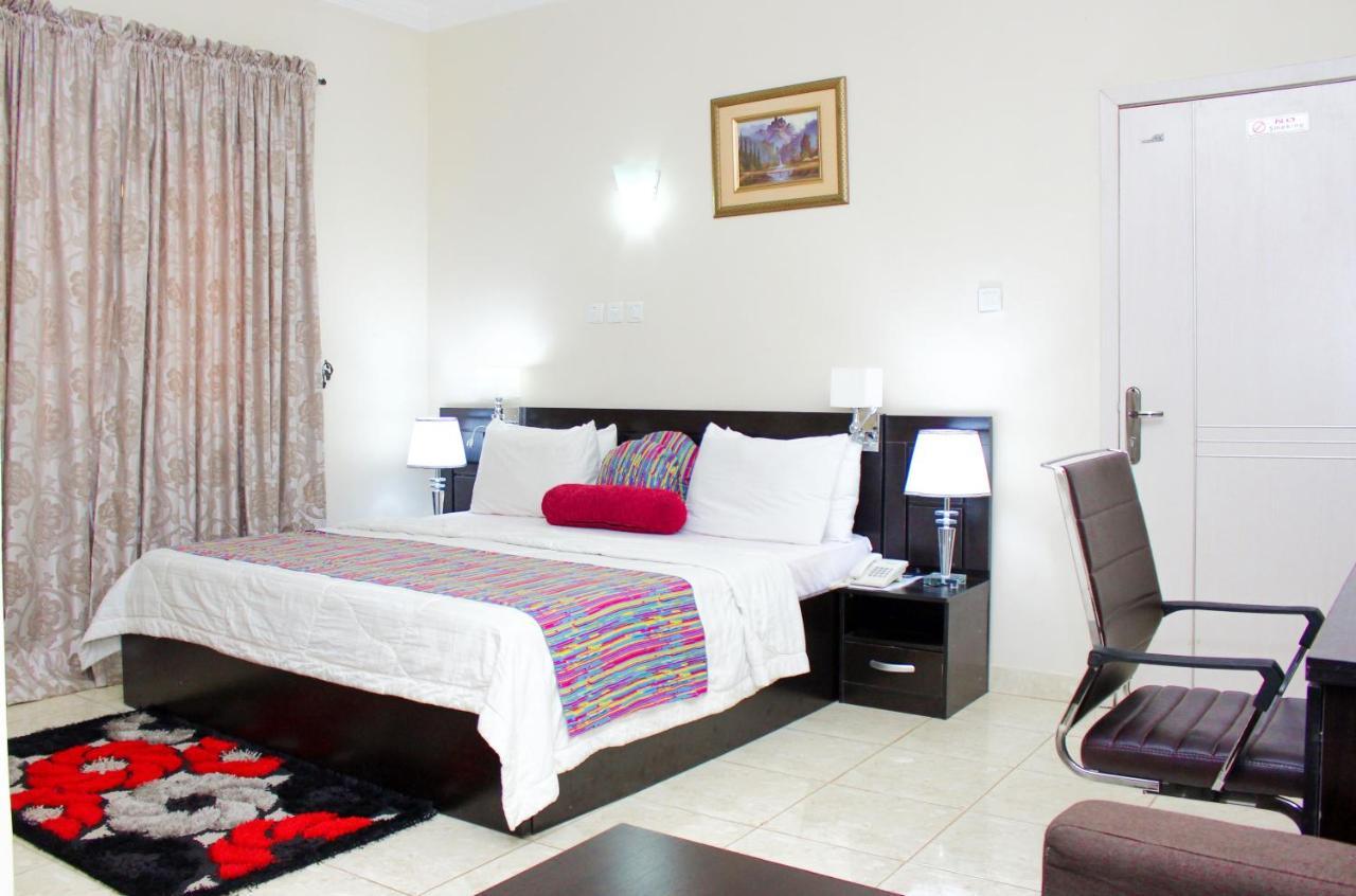 Peace Media Hotels Abuja Eksteriør billede